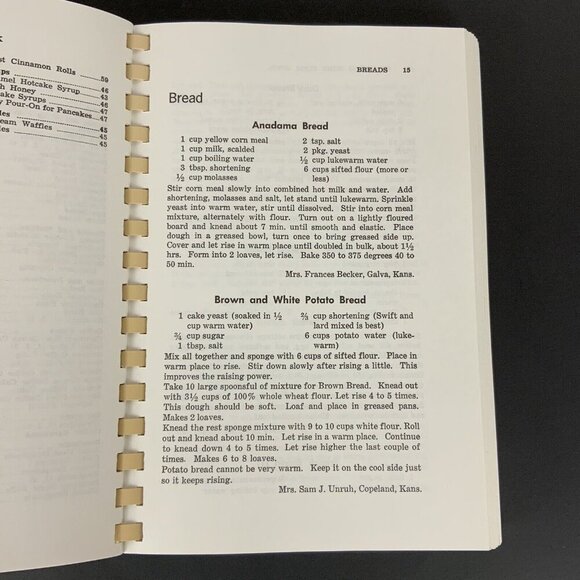 Christian Home Cookbook Traditional Family Recipes Mennonite Church Women 1991 - Picture 6 of 12